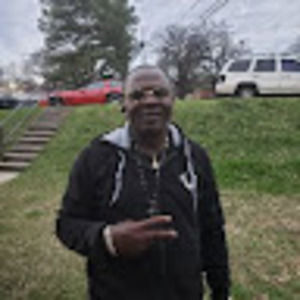 Meet your Posher, Derrick